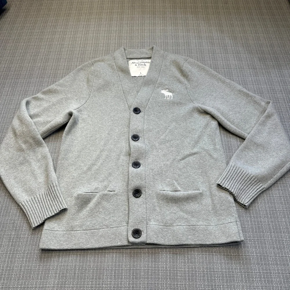 Abercrombie‎ Fitch Cardigan Sweater Mens Small Gray Button Front Moose Logo *